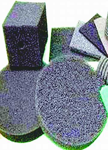 ���֤װ���С�Ů��ʦ����ͷ����